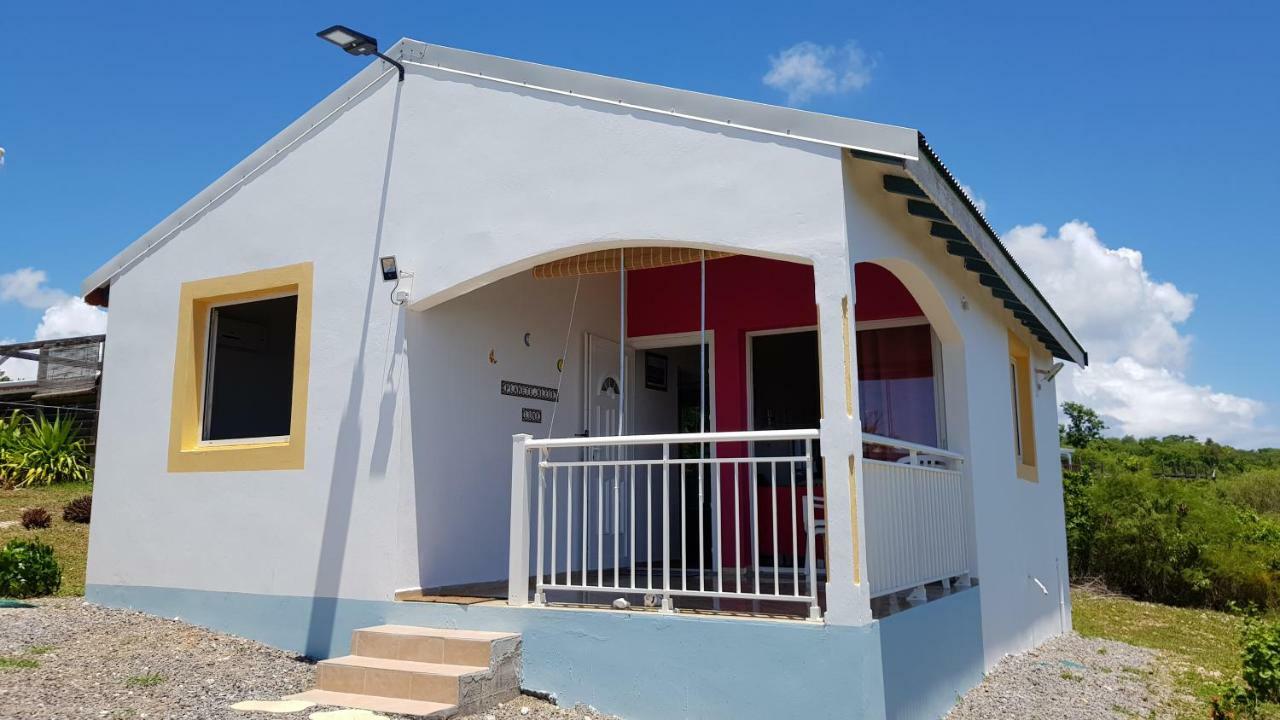 Villa Planète Bleue à Beaurenom Extérieur photo
