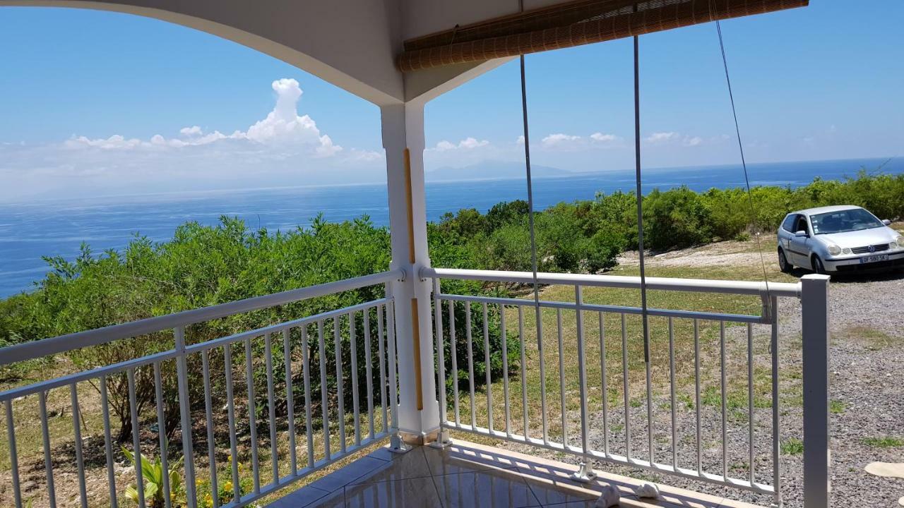 Villa Planète Bleue à Beaurenom Extérieur photo